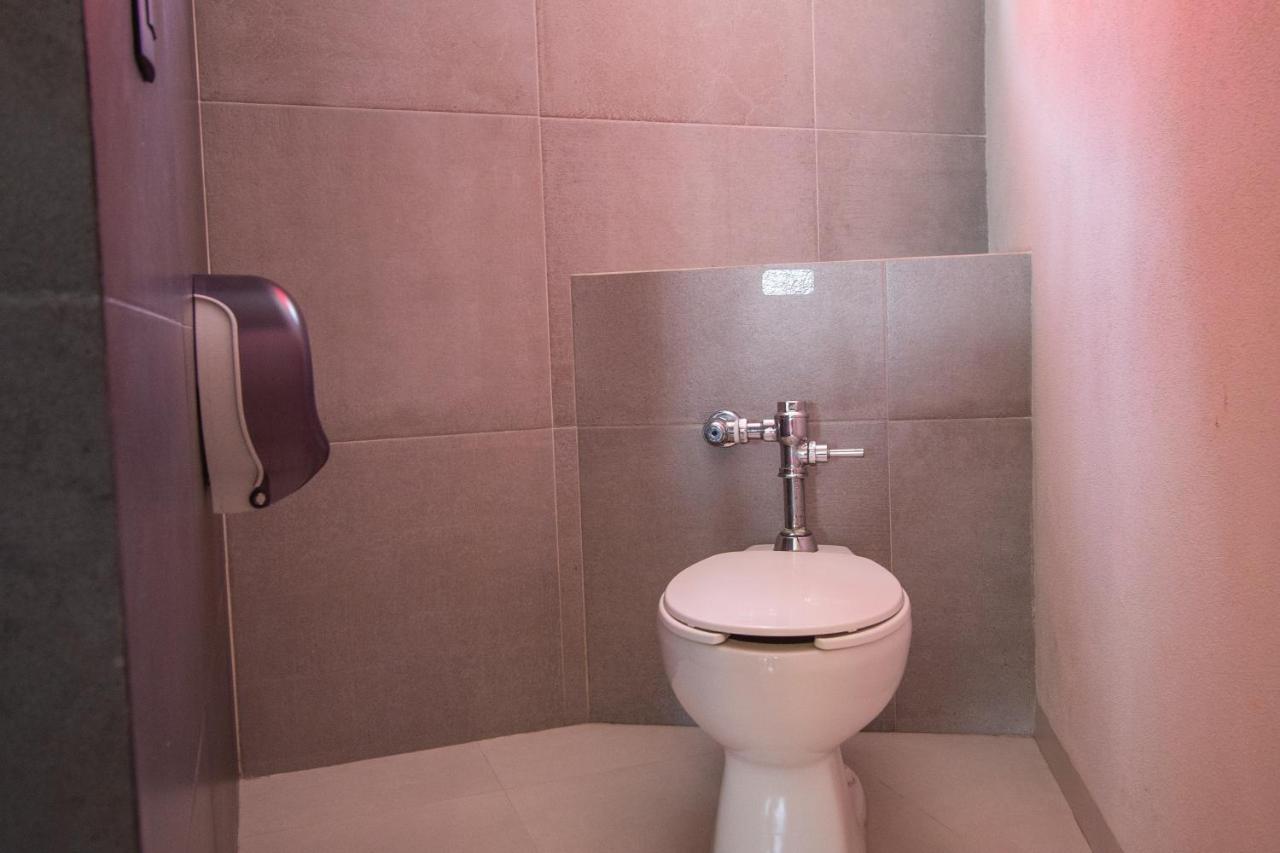 Auto Hotel Hacienda Arriba León Dış mekan fotoğraf
